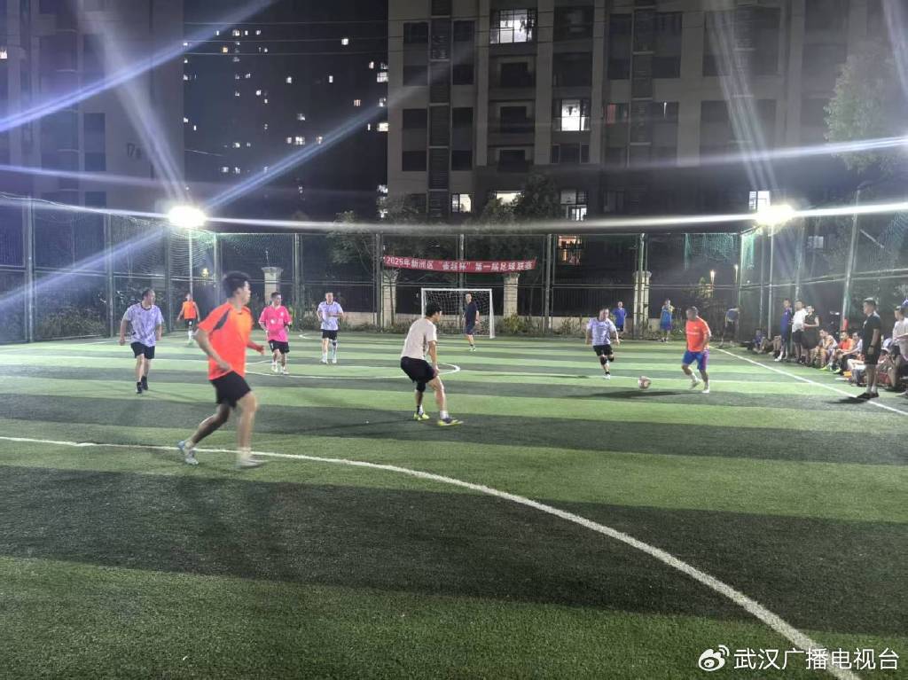 关于精彩瞬间回放，球员们诠释拼搏与理想的信息