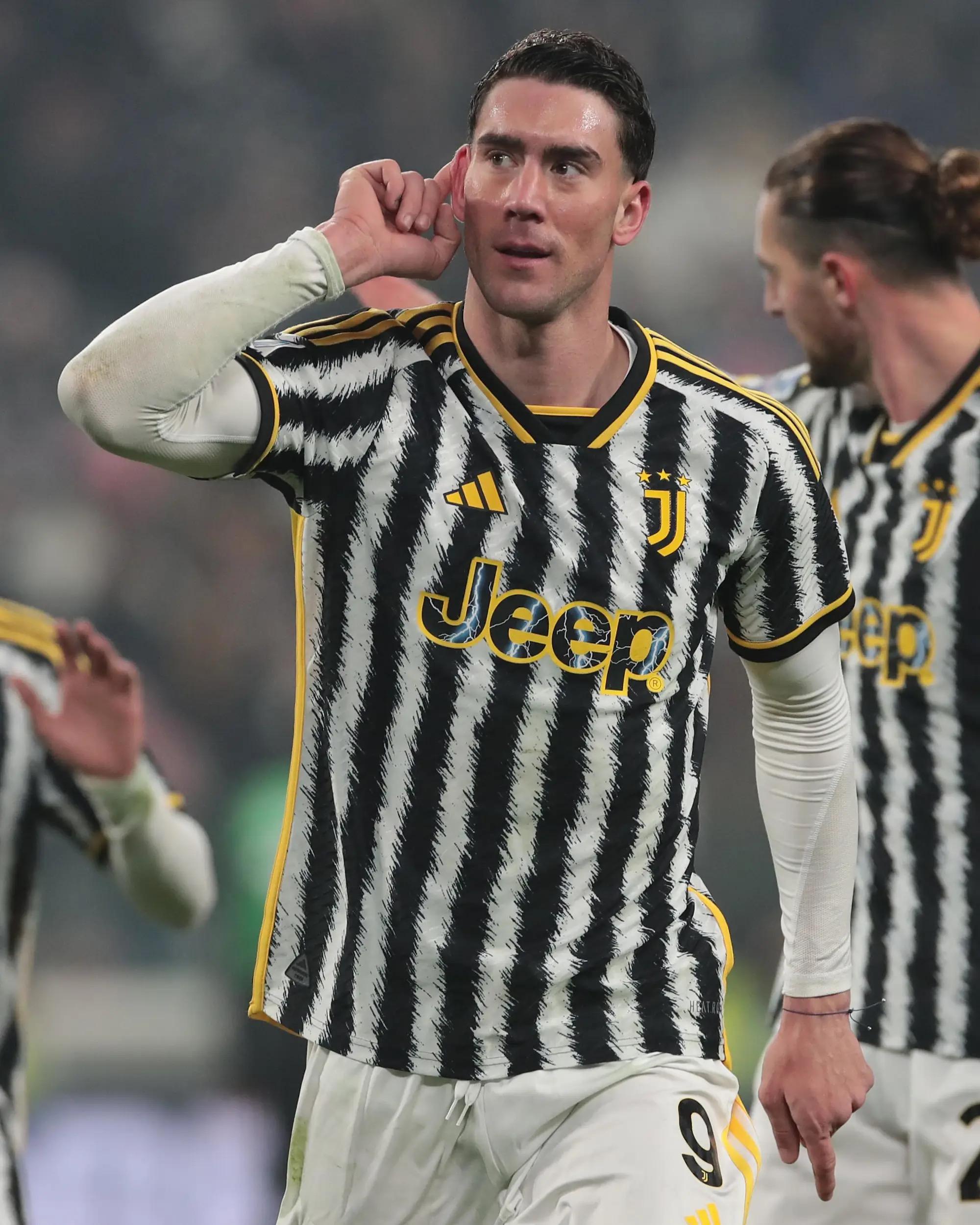 爱游戏大厅-尤文图斯主场憾败，遭遇阻击