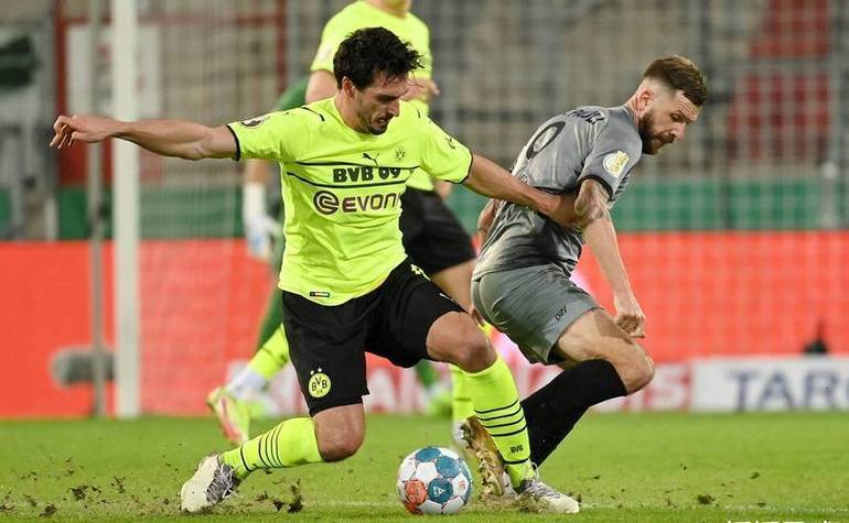 爱游戏官方-关于多特蒙德客场不敌强敌，欧洲资格赛悬念难解的信息