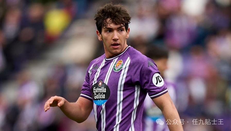 关于那不勒斯中场因伤退出比赛，球队迎来挑战的信息