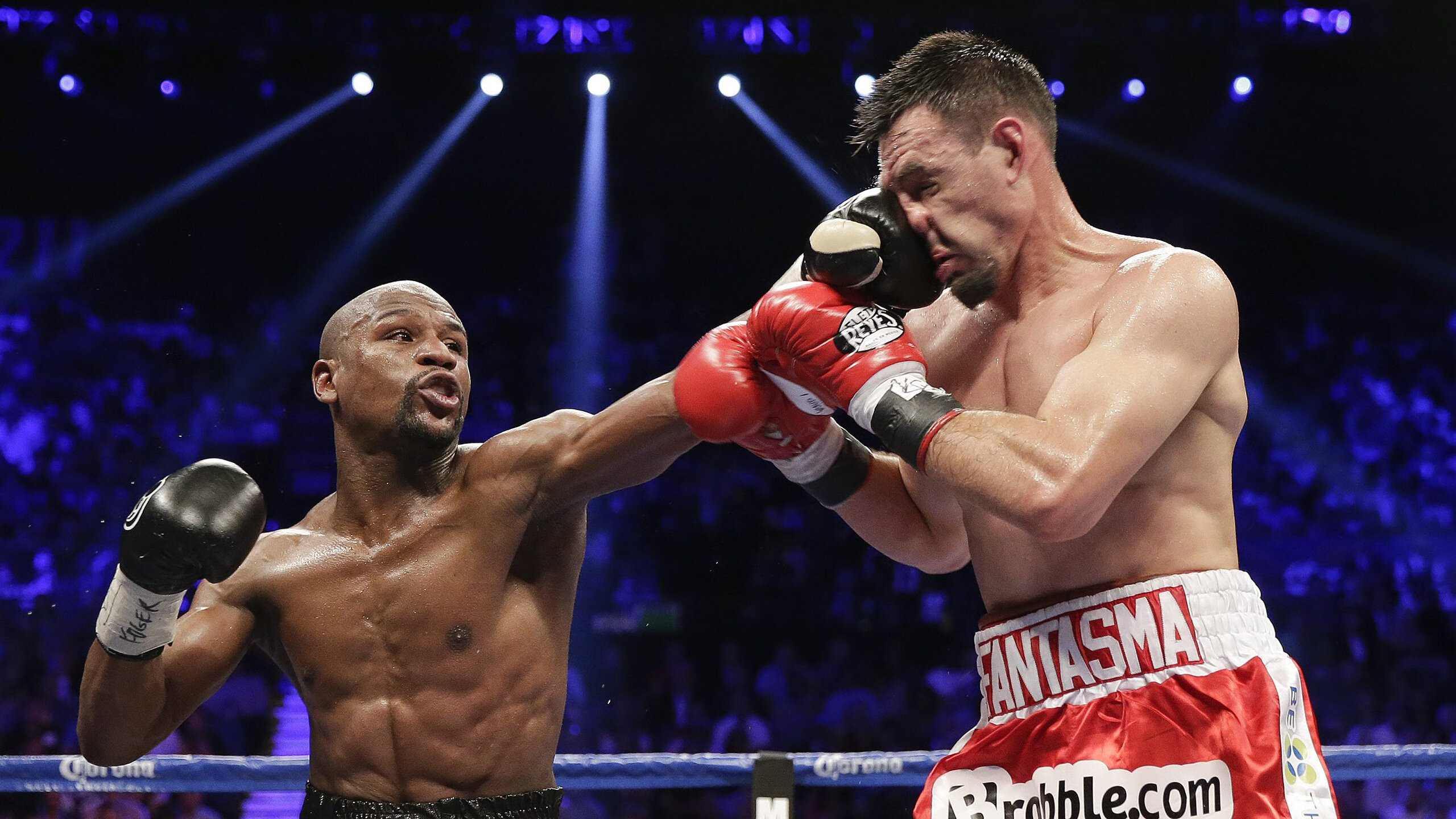 阿劳霍关键封锁定乾坤，摩洛哥单节攻防风暴拉开丹麦神话序幕